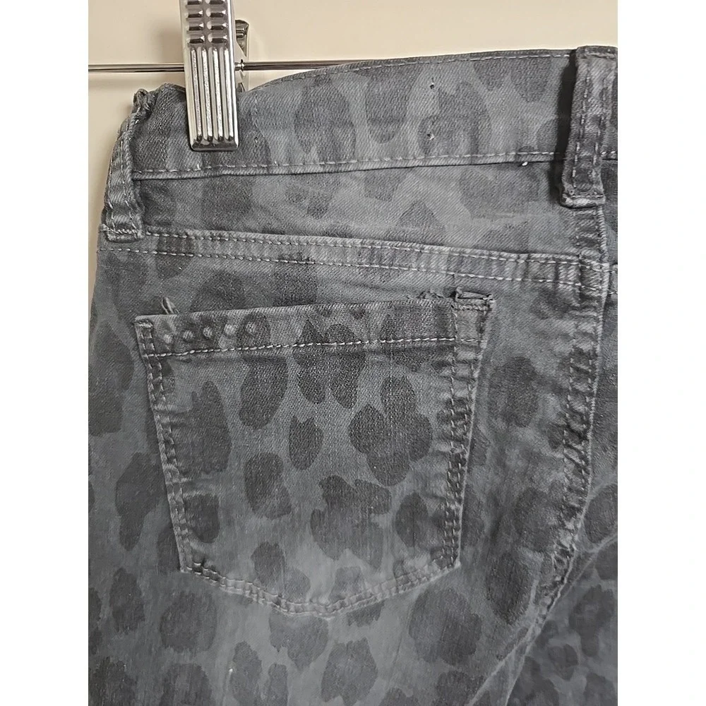 Blank NYC size item
